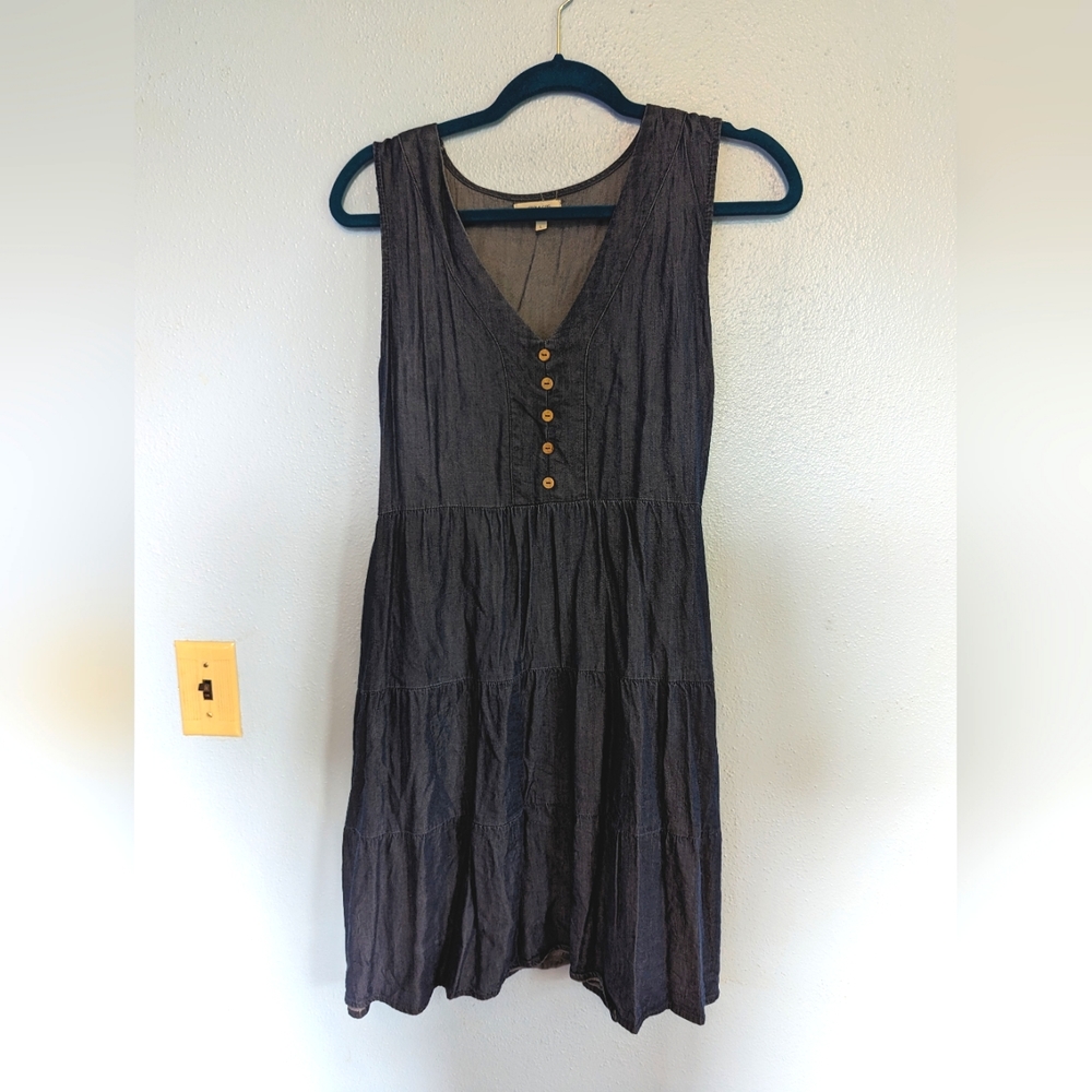 Sleeveless Dress